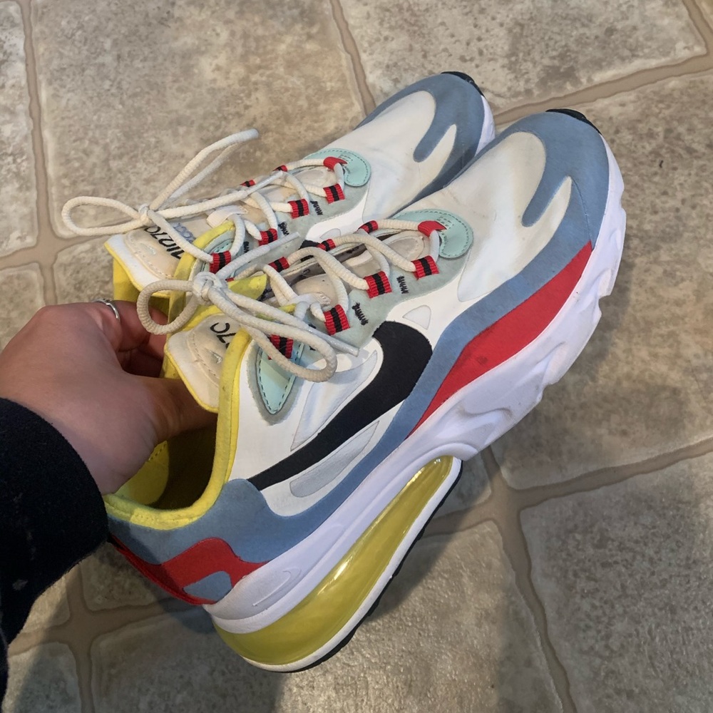Women’s Nike Air Max 270 React Bauhaus size 7.5